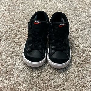 Nike Blazer Mid ‘77